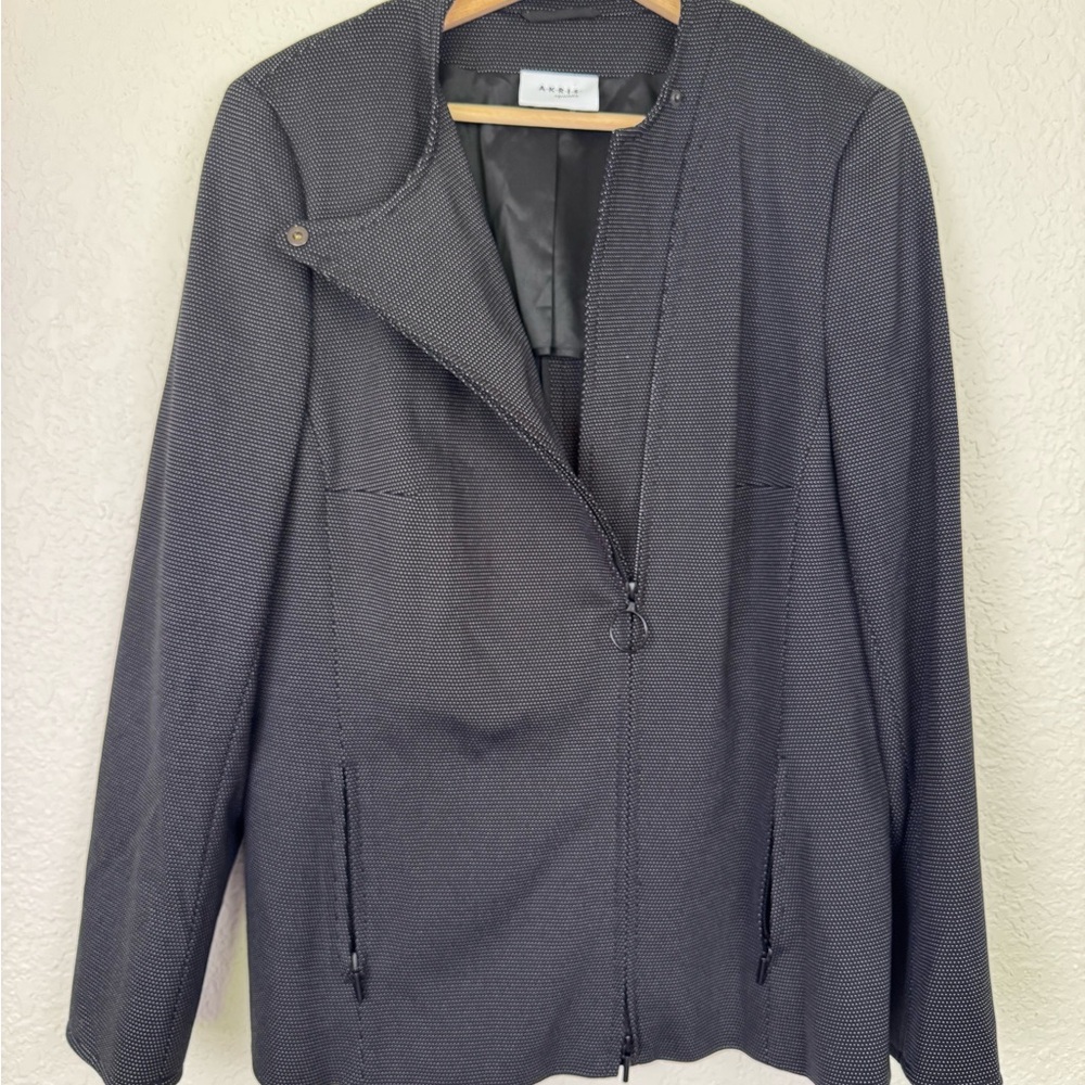 Akris Punto Zip Jacket in Black Dot Size 12